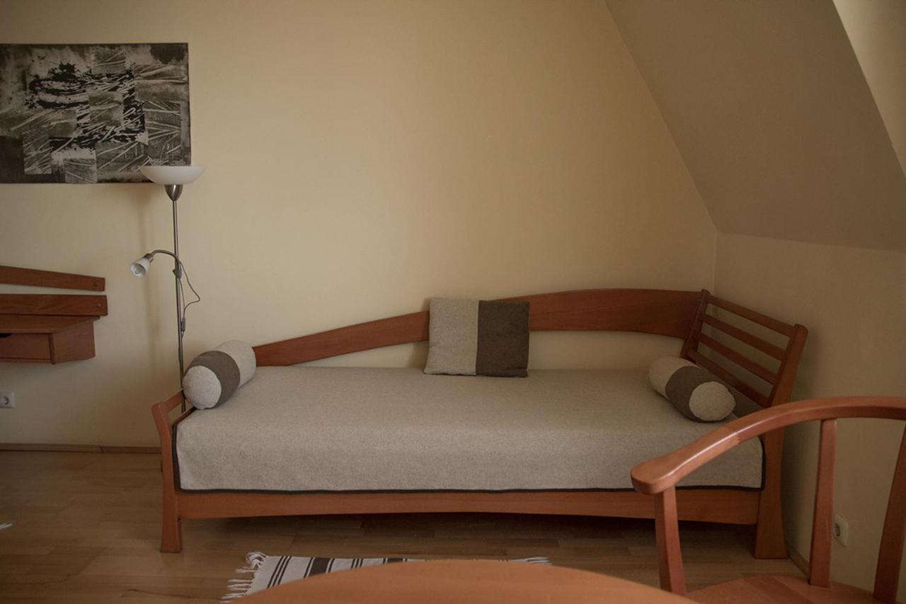 The Zen Hotel - Posticum Орадеа Екстериор снимка