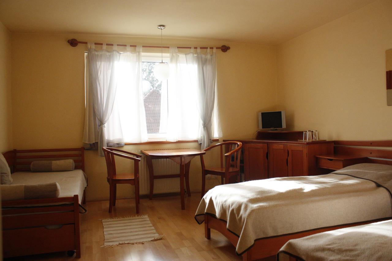 The Zen Hotel - Posticum Орадеа Екстериор снимка