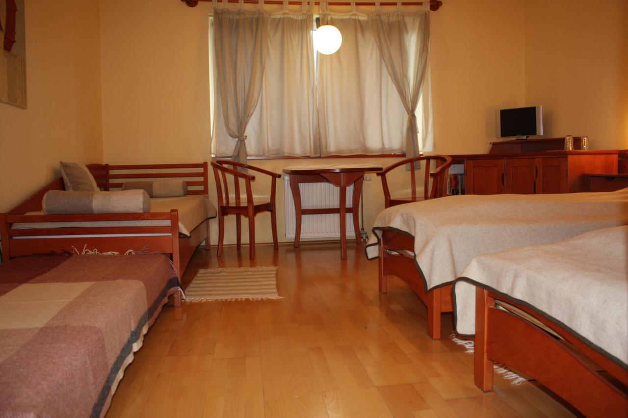 The Zen Hotel - Posticum Орадеа Екстериор снимка