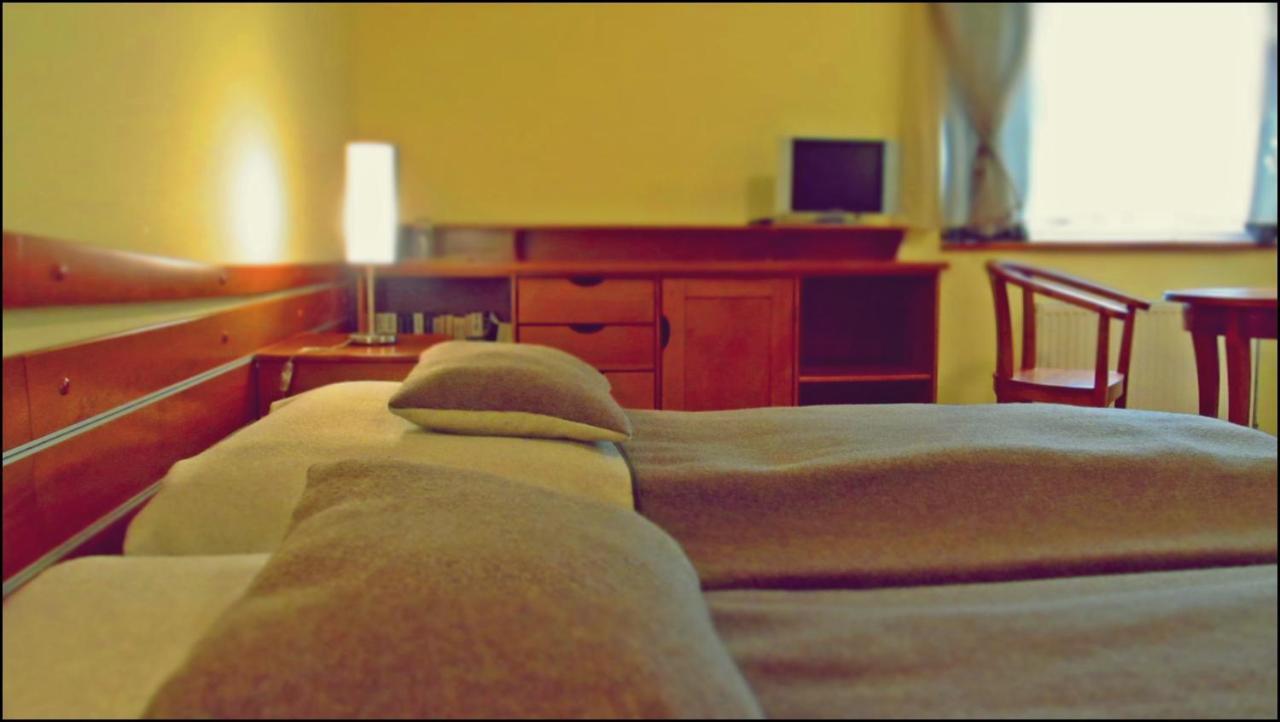 The Zen Hotel - Posticum Орадеа Стая снимка